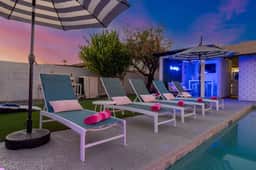 Blue Lagoon - HTD Pool, Ping Pong, Old Town 1mile