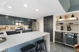 Designer OT Retreat 2B/2B | Com Pool/Hot Tub/Sauna