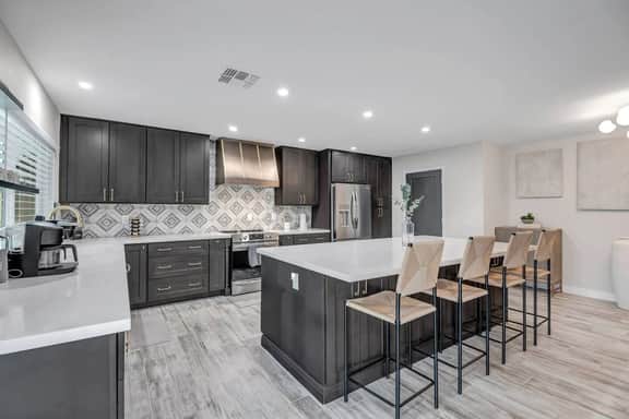 Active Cactus - Pickleball, Bball, HTD Pool, Golf, Fire Pit