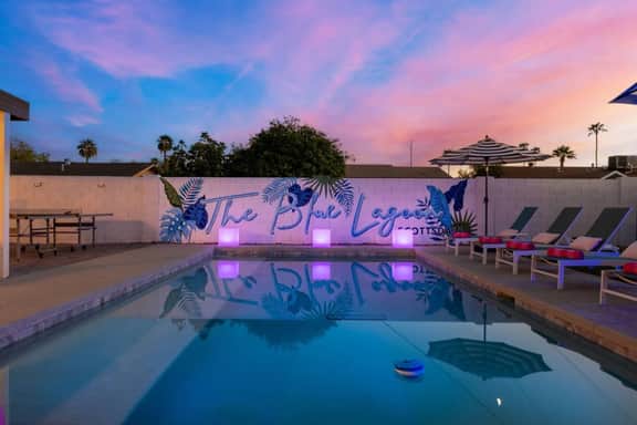 Blue Lagoon - HTD Pool, Ping Pong, Old Town 1mile
