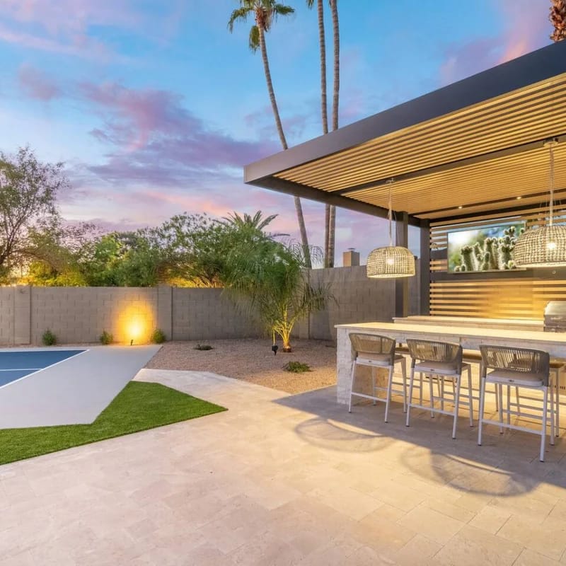 Poolside Palms-PickleBall/BBall/Pool/Firepit/Golf
